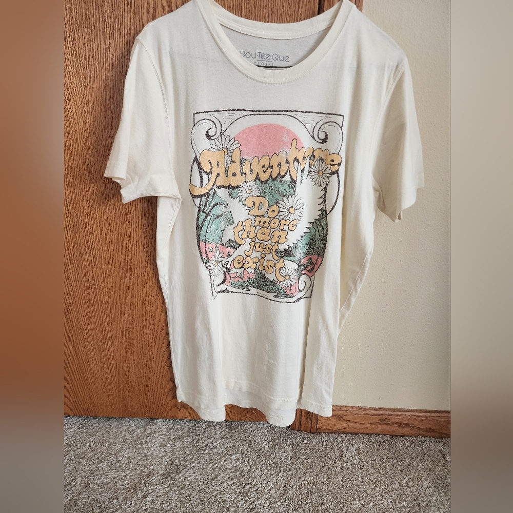 Oversized Graphic Tee
